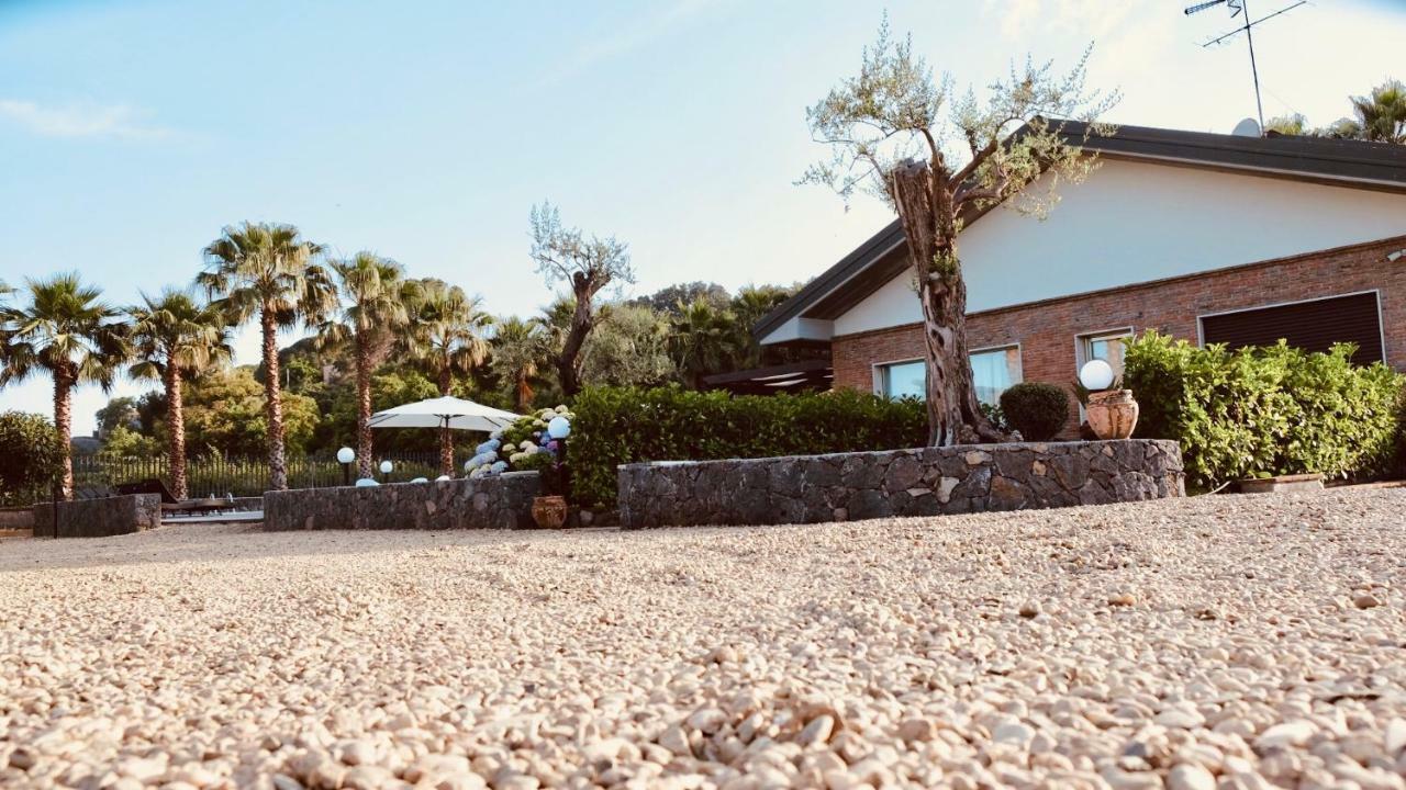 Holiday Homes Borgo Papardo Giarre Exterior photo