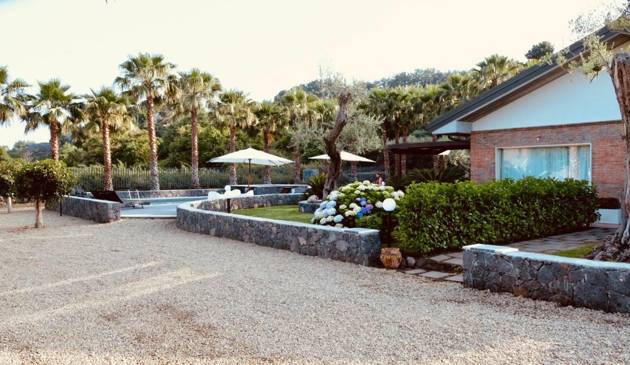Holiday Homes Borgo Papardo Giarre Exterior photo