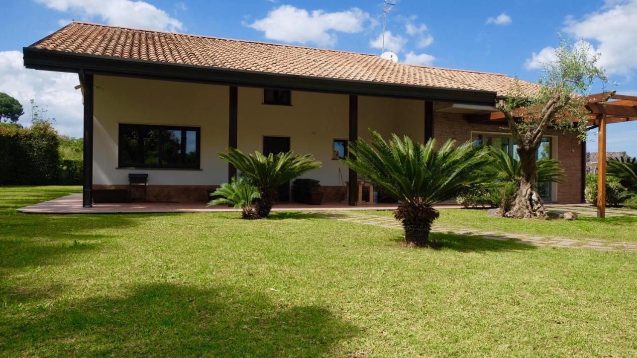 Holiday Homes Borgo Papardo Giarre Exterior photo